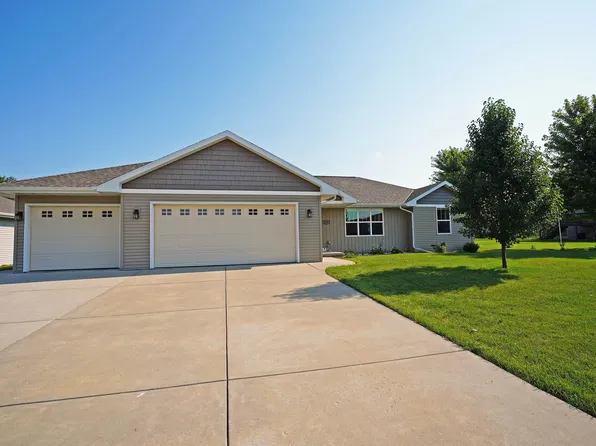 2087 Verlin Rd, Green Bay, WI 54311