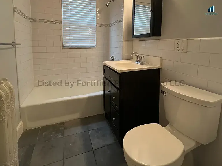 142 Washington St #1 — Photo 12
