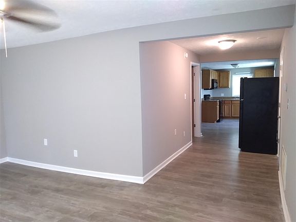 2nd image of 1629 Johnson Dr
