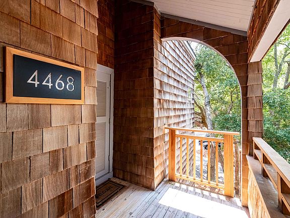 3rd image of 4468 Sea Forest Dr
