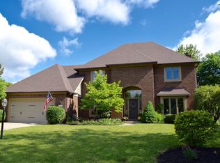 18 Penn Pl, Zionsville, IN 46077