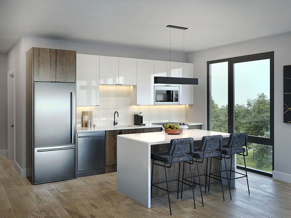 1st image of 500 Parq Ln #353