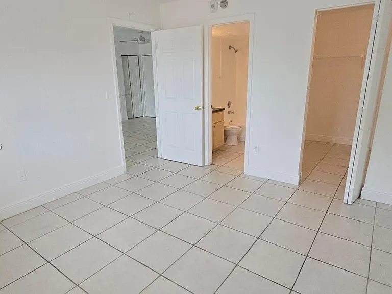8200 SW 210th St #212 — Photo 22