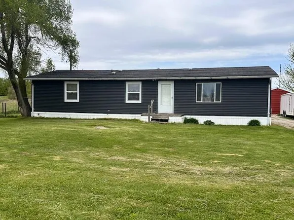 1120 W Montgomery Rd, Camden, MI 49232