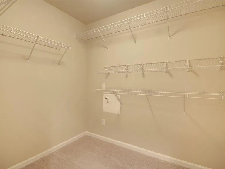 453 Grayson Way — Photo 12