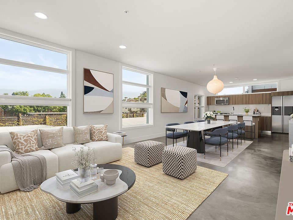 1st image of 482 S Arroyo Pkwy #306