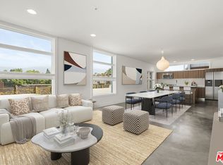 482 S Arroyo Pkwy #306, Pasadena, CA 91105