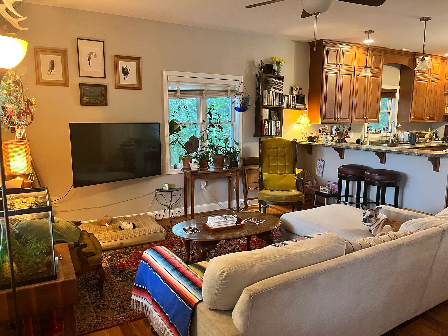 3 bed, 2.5 bath, 1400 sqft, $2,200 — Photo 4