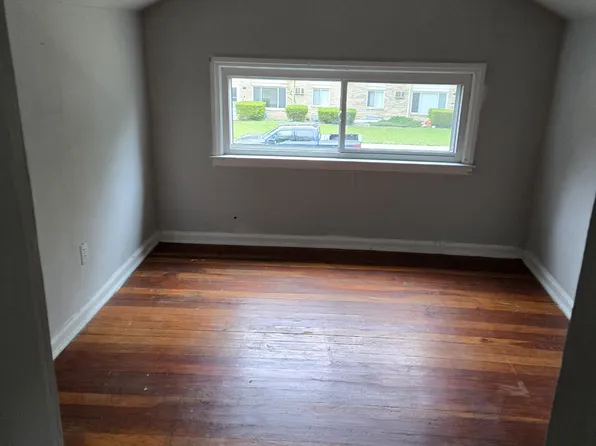 558 E Lewiston Ave #2, Ferndale, MI 48220