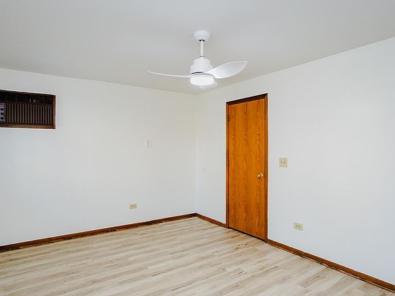 5th image of 6565 W Belmont Ave APT 104
