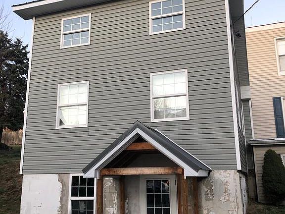 2nd image of 141 N 3rd St