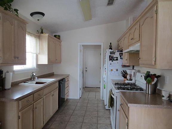 4th image of 2252 Lonestar St SW