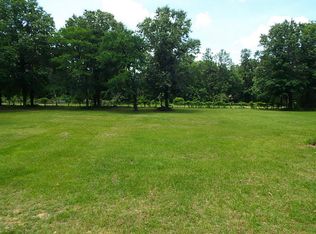 23033 Henson Rd, Montgomery, TX 77356