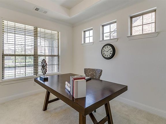 5th image of 3007 Carrington Dr