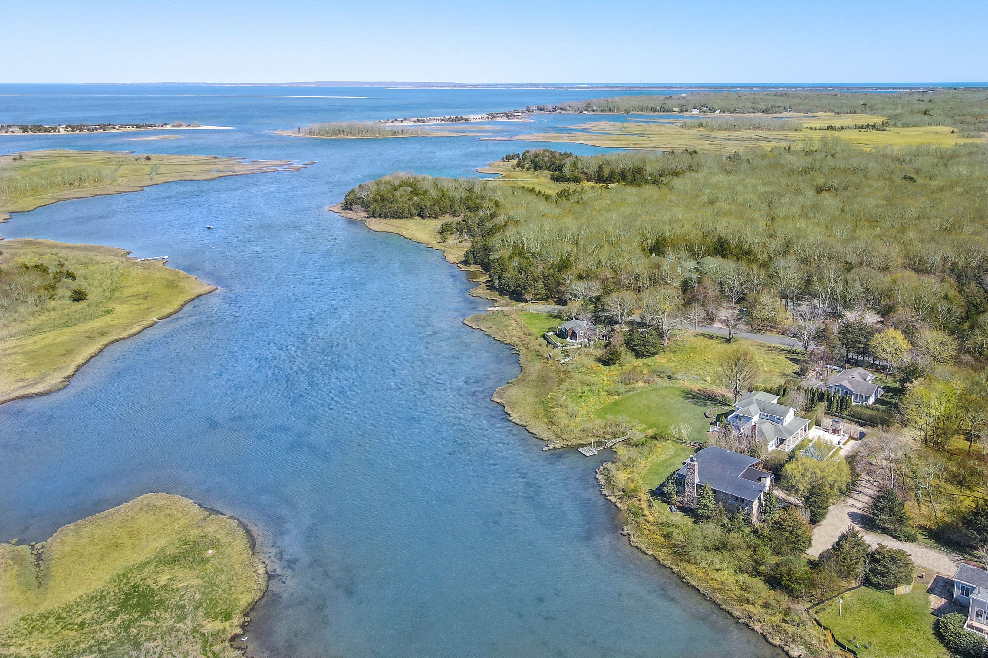 14 Harbor Ln, East Hampton, NY 11937 | Out East