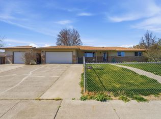 1923 Hummingbird Ln, West Richland, WA