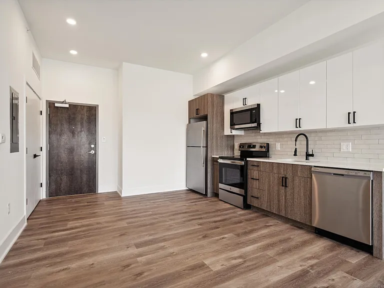 1420 Point Breeze Avenue — Photo 19