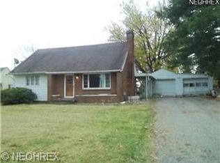 220 37th St SW, Canton, OH 44706