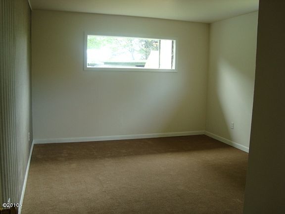 5th image of 377 NE San Bayo Cir
