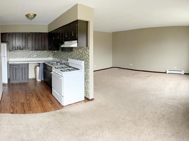10505 Parkside Ave #2F — Photo 3