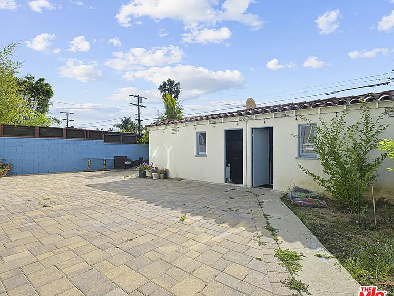 1119 S Crescent Heights Blvd — Photo 21