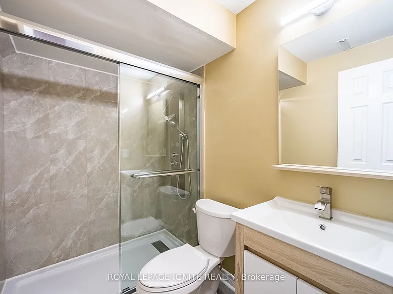 176 Wright Ave #BASEMENT — Photo 18