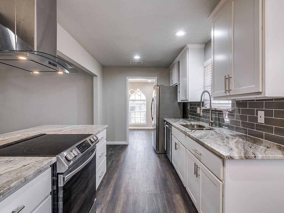 1st image of 3817 Bachman Blvd