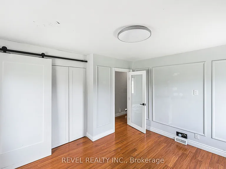 990 Harmony Rd N #MAIN — Photo 17