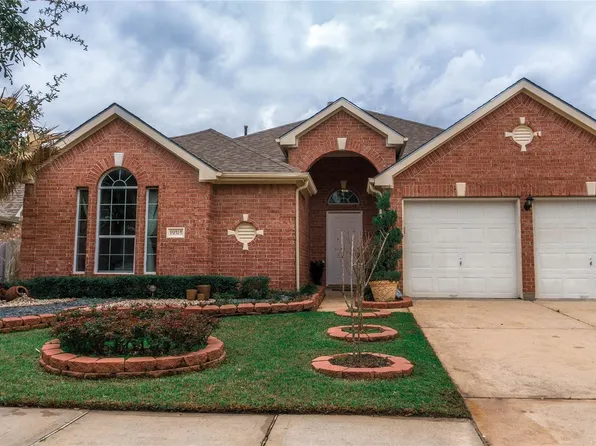 19315 Cloud Peak Dr, Tomball, TX 77377
