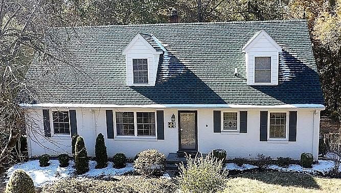 1st image of 39 Hillcrest Dr