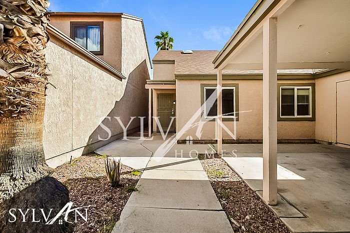1st image of 2941 W Talara Ln