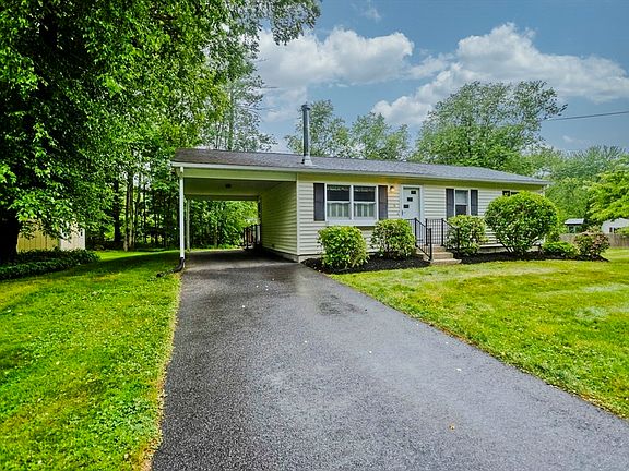 2nd image of 36 Brookwood Dr