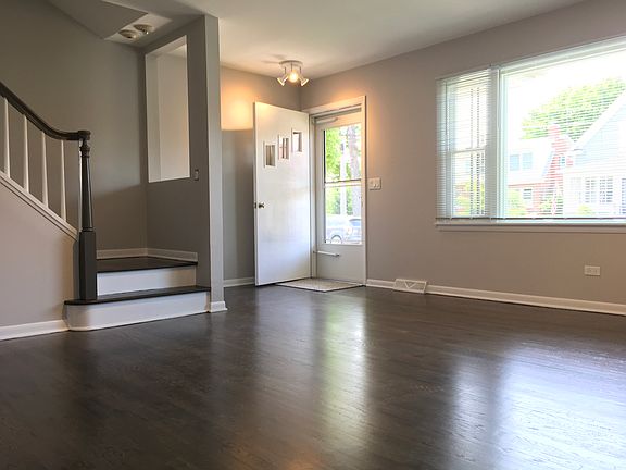 2nd image of 305 Palmer Ave