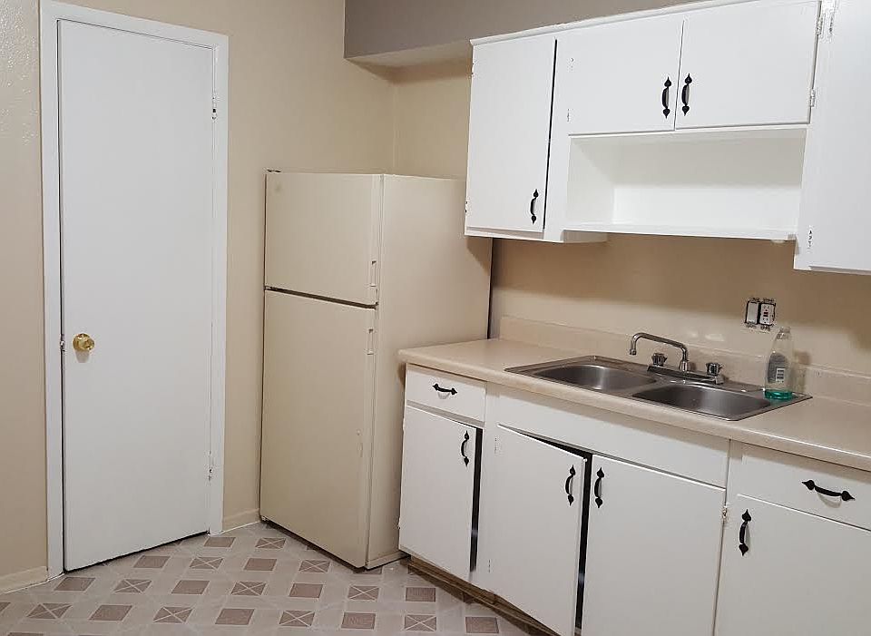 1st image of 5203 Gaston Ave APT 119