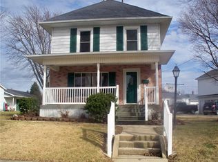 122 N Augustus St, Saint Marys, OH 45885