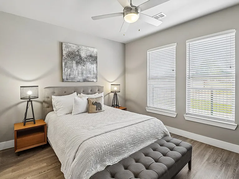 Park Place Apartments — Photo 7