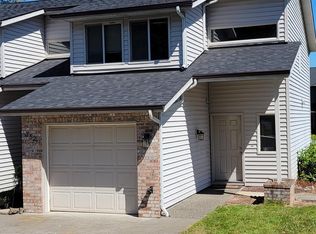 352 SE Valley View Way, Chehalis, WA 98532