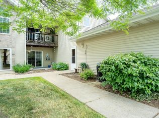 7325 Whitespire Rd #4, Rothschild, WI 54474