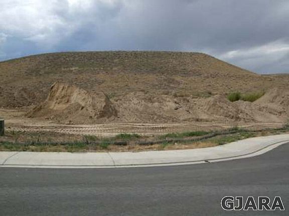 2nd image of 113 Dry Creek Ct