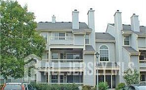 1st image of 202 Salem Ct
