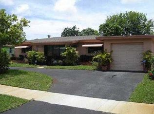 3850 SW 10th Ct, Fort Lauderdale, FL 33312