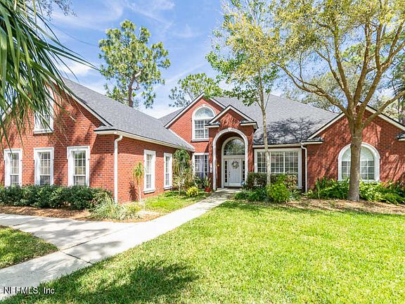 2nd image of 12854 La Costa Ct
