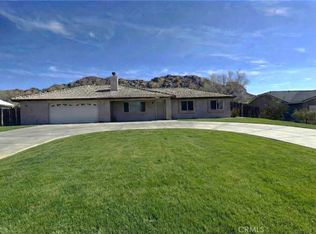 17475 Mesquite Rd, Apple Valley, CA 92307