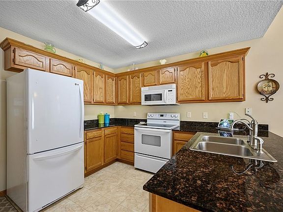4th image of 2816 Ashland Ct