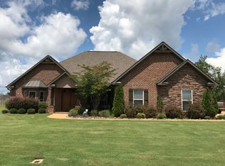 11778 Arbor Oaks Rd, Northport, AL 35475