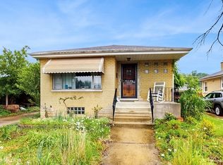 9120 26th Pl, Brookfield, IL 60513