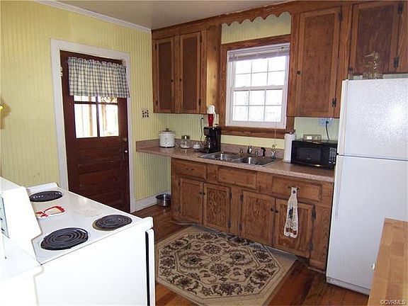 5th image of 1528 Shadycrest Ln