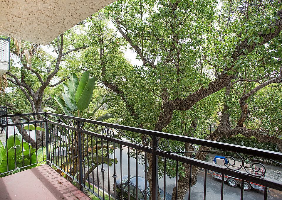 1st image of 1885 Veteran Ave APT 208