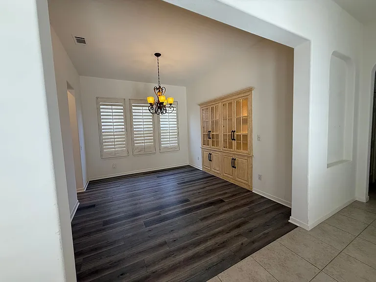 990 Clear Sky Pl — Photo 5