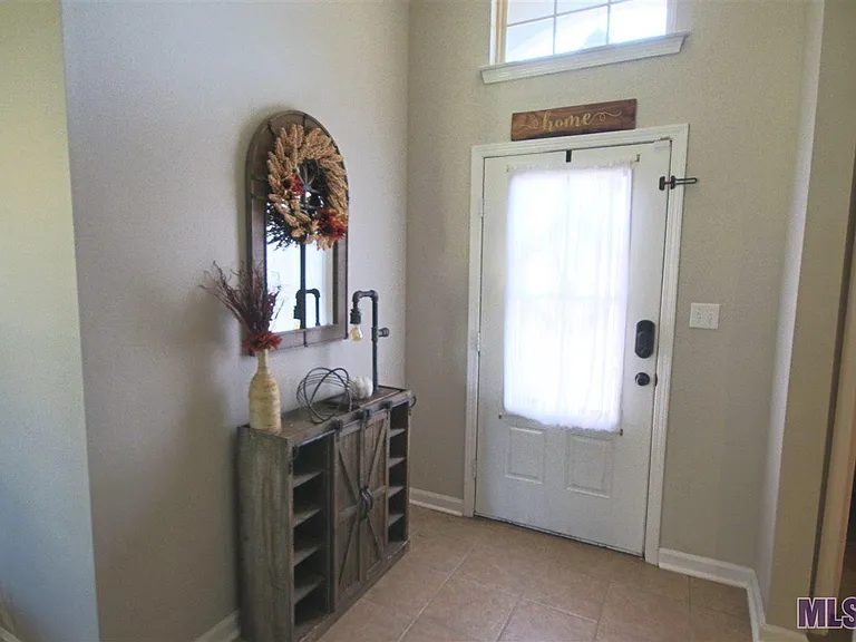 42345 Pebblestone Ave — Photo 2
